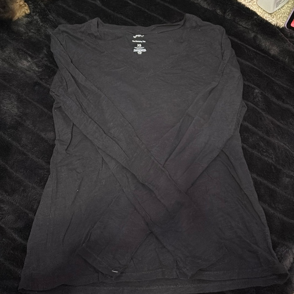 black long sleeve shirt